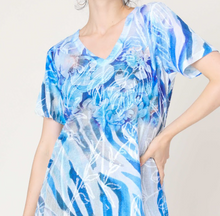 Load image into Gallery viewer, Cativa - 120107 - Short Sleeve Top - Blue Lagoon
