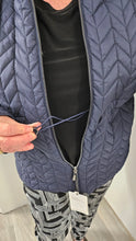 Load image into Gallery viewer, Normann - 1044 - Quilted Jacket - Navy
