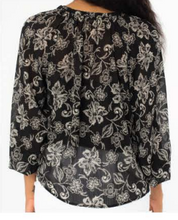 Load image into Gallery viewer, Point Zero - MOM4089 - Split V-Neck Blouse and Cami - Black/Ivory
