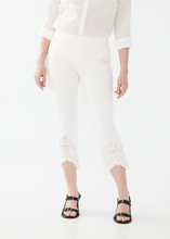 Load image into Gallery viewer, FDJ - 2100511 - Embroidered Pull-On Straight Crop - White
