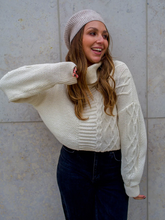 Load image into Gallery viewer, FRAAS - 647016-071 - Knitted Beret - Cashew
