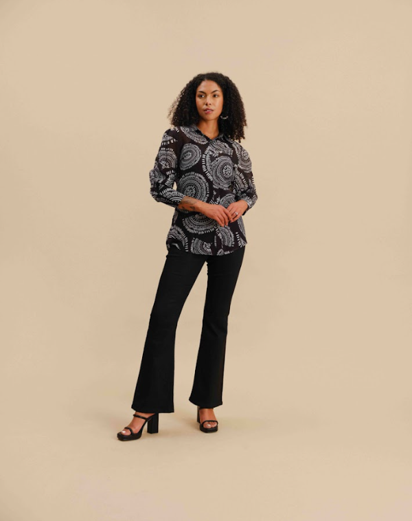 Cativa - 251983 - Button Front Blouse - Black/White Swirl