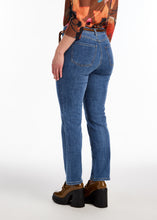 Load image into Gallery viewer, FDJ - 2672809 - Olivia Straight Ankle - Mid Wash
