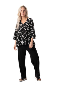 PURE - 609-4633 - Raglan Sleeve Top - Black/White