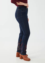 Load image into Gallery viewer, FDJ - 6906779 - Suzanne Straight Leg Embroidered -  Dark Rinse
