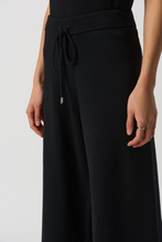 Load image into Gallery viewer, Jospeh Ribkoff - 233908 - Sweather Knit Gaucho - Black
