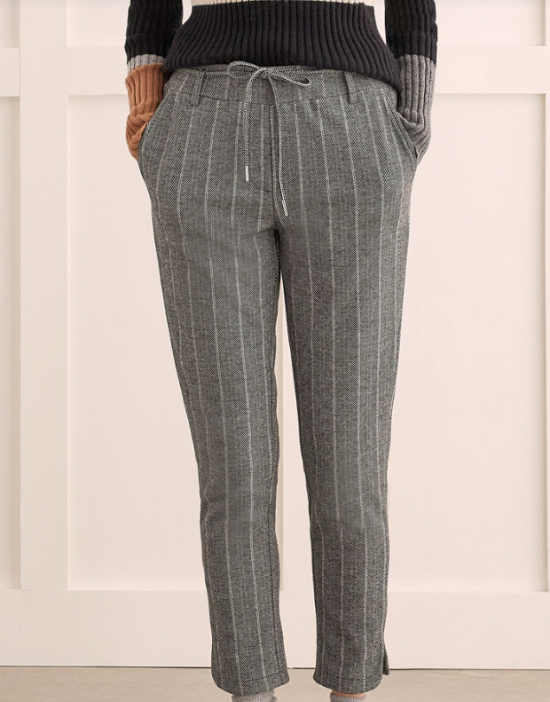 Tribal - 1066O - Pull On Ankle Pant with Rounded Hem - Charcoal