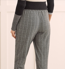 Load image into Gallery viewer, Tribal - 1066O - Pull On Ankle Pant with Rounded Hem - Charcoal
