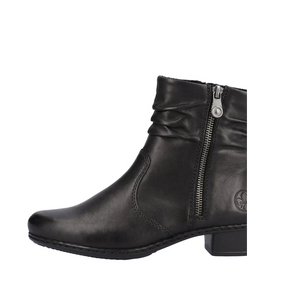 Rieker - Y0756-00 - Short Fur Lining Boot - Black