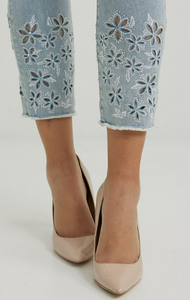 Joseph Ribkoff - 222907 - Embroidered Hem Jean