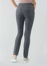 Load image into Gallery viewer, Lisette L - 455796 - 5 Pockets 30&#39;&#39; Slim Jean Betty Denim Charcoal
