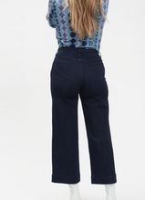 Load image into Gallery viewer, FDJ - 2140322 - Olivia Wide Ankle Trouser - Rinse Wash
