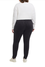 Load image into Gallery viewer, Tribal - 7109V - Plus Size Audrey Icon Fit Ankle Jegging - Fade Black
