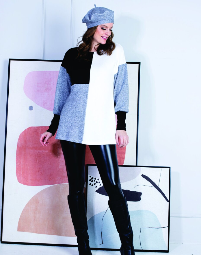 Artex - 7433X - Plus Size Colour Blocked Tunic Sweater – Viau Ladies Wear