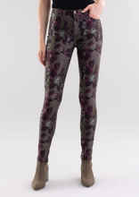 Load image into Gallery viewer, Lisette L - 912962 - Sage Floral Slim Pant - Olive
