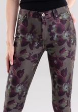 Load image into Gallery viewer, Lisette L - 912962 - Sage Floral Slim Pant - Olive
