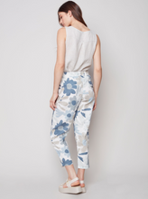 Load image into Gallery viewer, Charlie B - C5382-032B - Linen Ankle Pant - Basil
