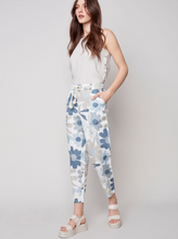 Load image into Gallery viewer, Charlie B - C5382-032B - Linen Ankle Pant - Basil
