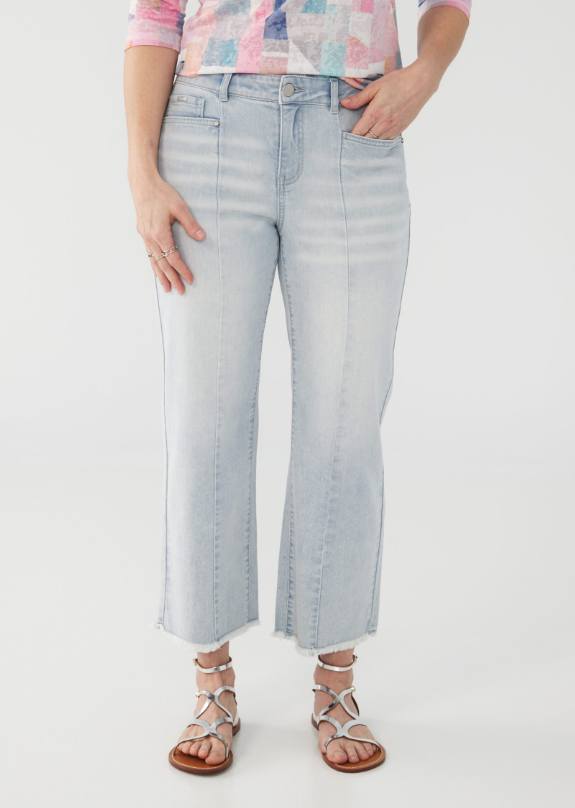 FDJ - 2133843 - Olivia Straight Crop Mid Rise - Powder Wash