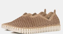 Load image into Gallery viewer, Ilse Jacobsen - Tulip139 - Slip on Loafer - Latte
